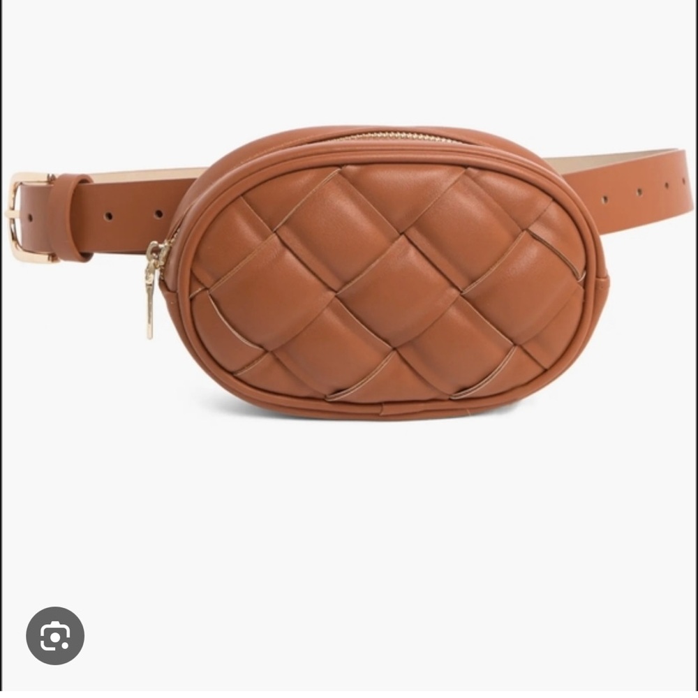 NWT Steve Madden‎ Women’s Basket Weave Quilted Belt Bag Gifts Stocking Stuffer